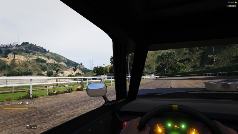 A day racing at the Vinewood Racetrack